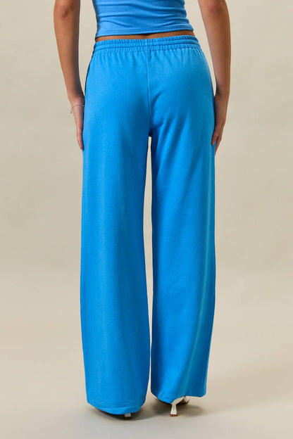 MID-RISE WIDE LEG SWEATPANTS