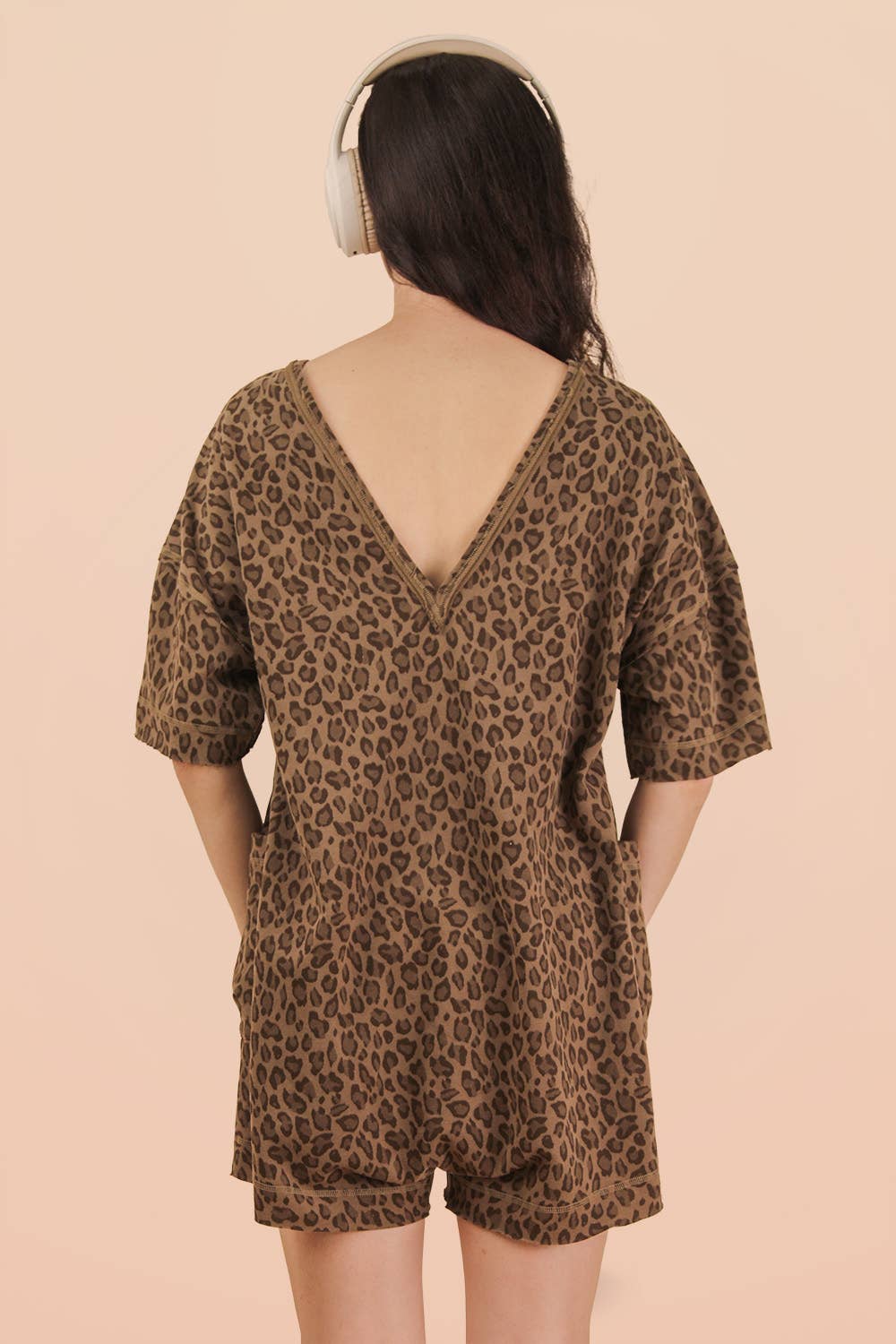 NP71031-Leopard Printed Knit Comfy Romper