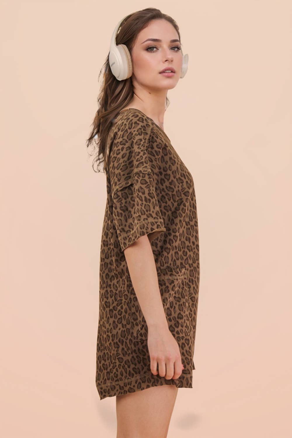 NP71031-Leopard Printed Knit Comfy Romper