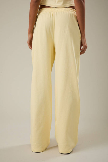 MID-RISE WIDE LEG SWEATPANTS