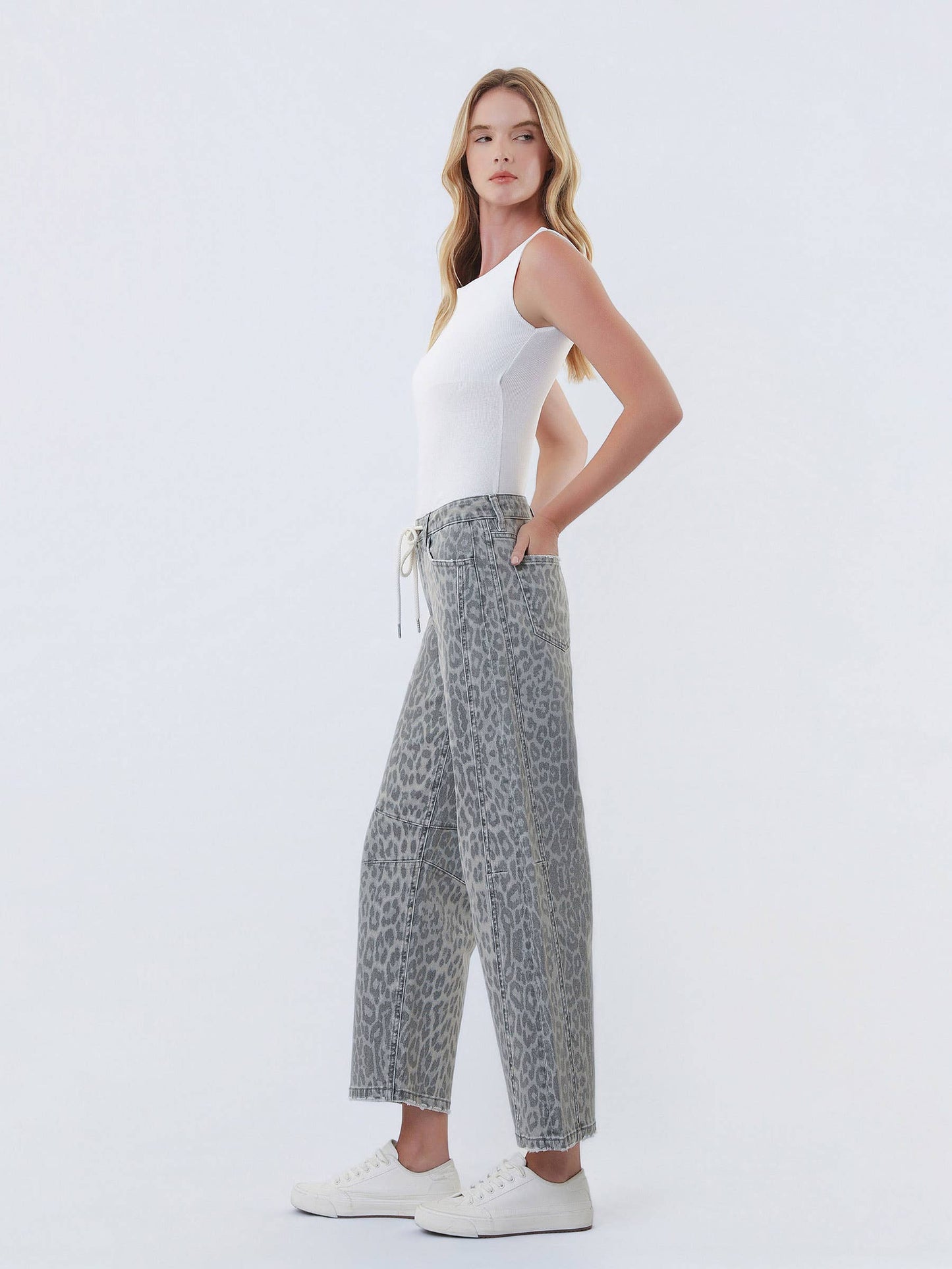 Wild night barrel Jean