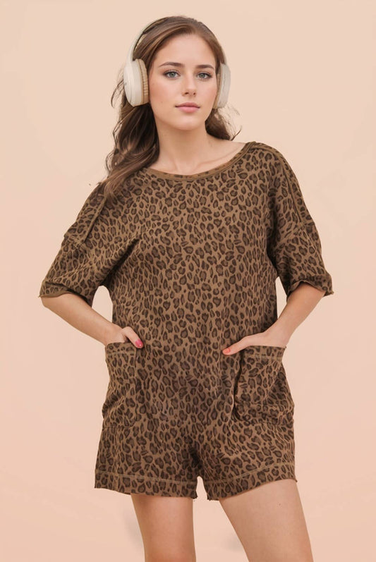 NP71031-Leopard Printed Knit Comfy Romper